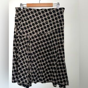 Max Studio Black and Cream Geometric A-Line Skirt